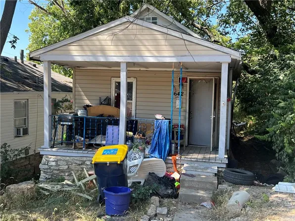 1642 Belmont Ave, Kansas City, MO 64126