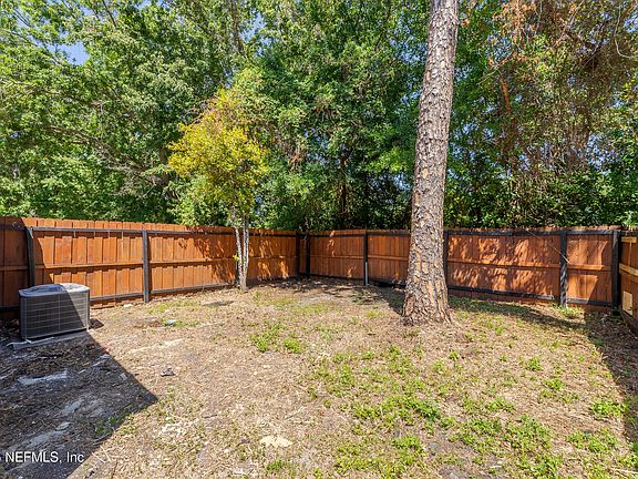 4th image of 7625 MELISSA Court N