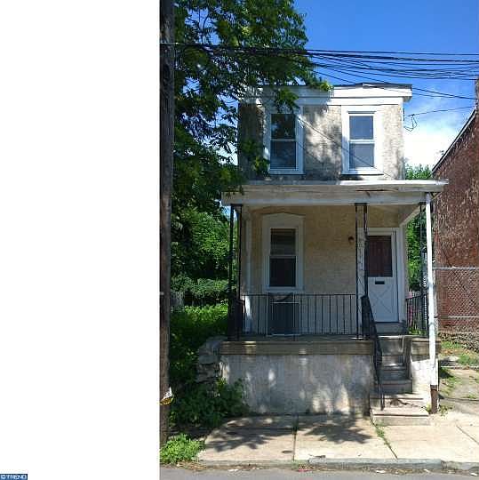 2nd image of 6074 N Beechwood St