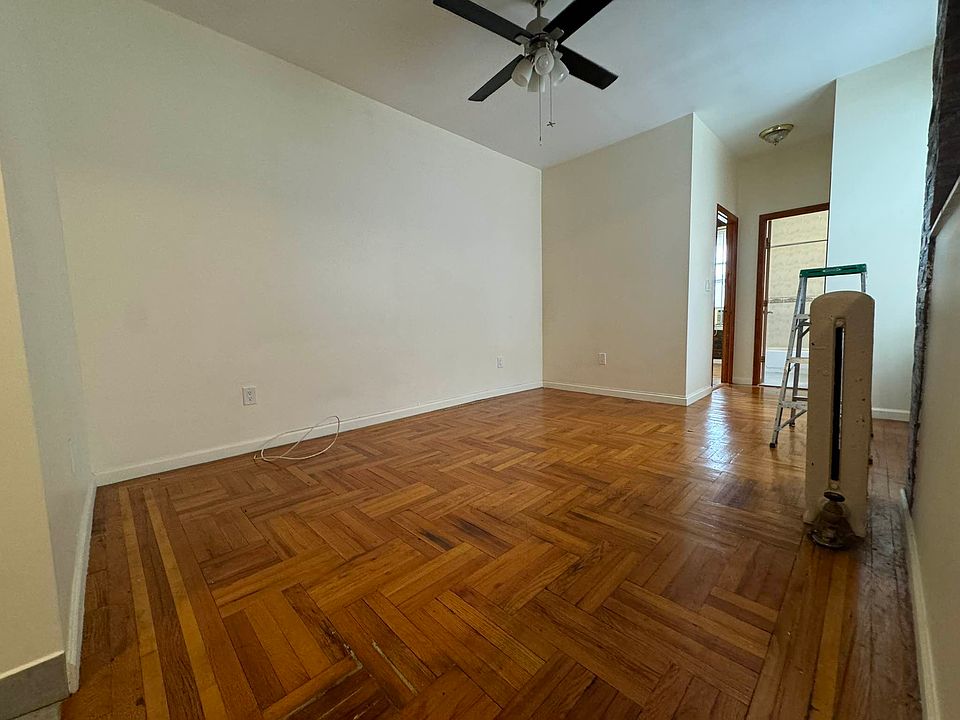 2nd image of 563 W 184th St #5D