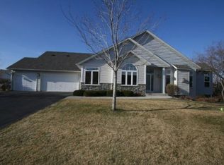 14544 Hunters Ln, Savage, MN 55378
