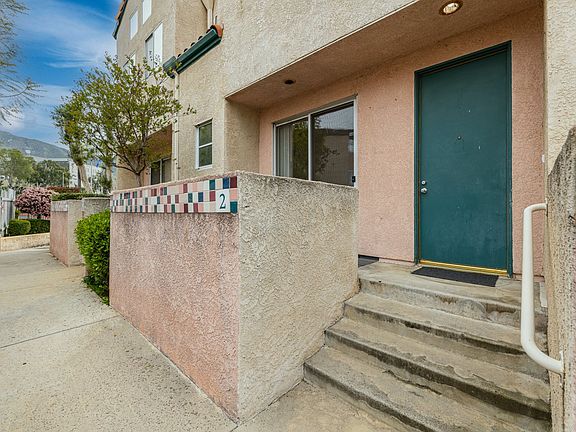 3rd image of 13901 Olive View Ln Unit 2