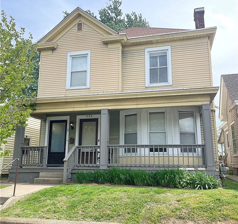 1st image of 1928 E Spring Street