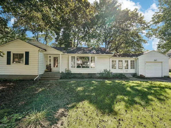 1930 Stabler Rd, Akron, OH 44313