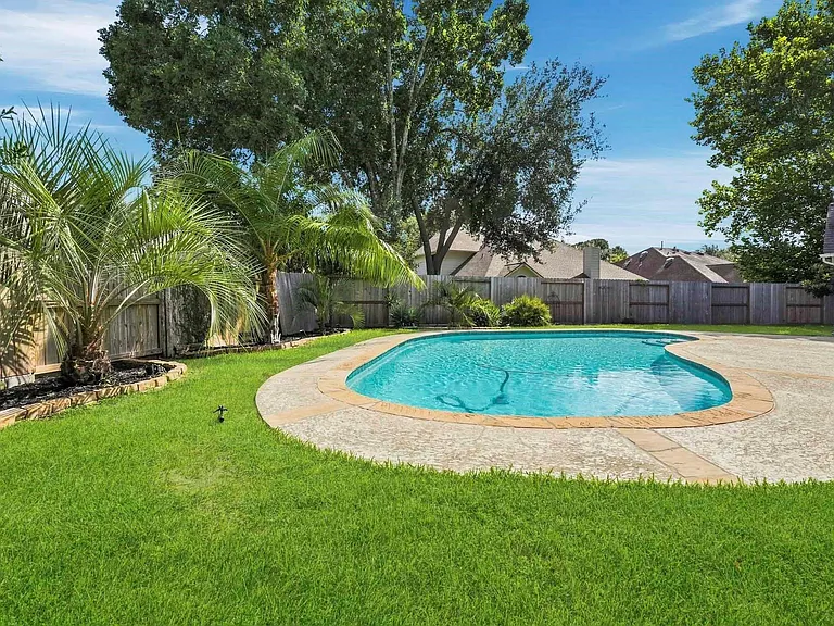 1638 Almond Brook Ln — Photo 40