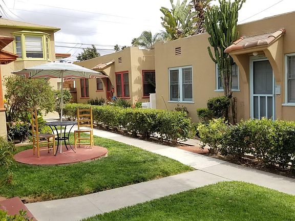 2nd image of 4621 Park Blvd #4619