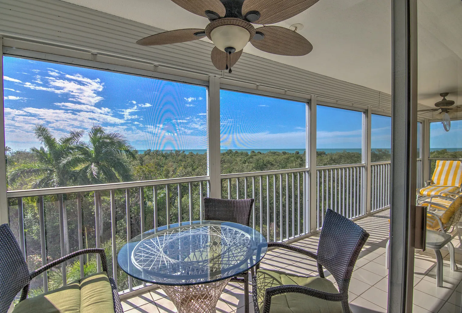 2 bed, 2.0 bath, $4,290 — Photo 3