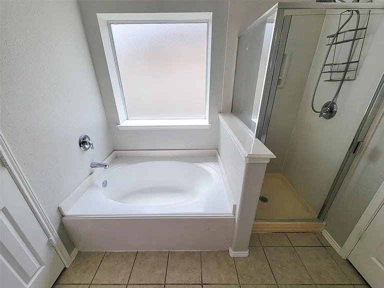 7438 Fox Knoll Ln — Photo 21