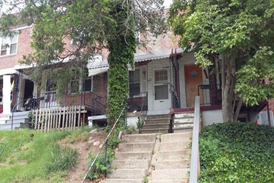 2nd image of 2121 Whistler Ave