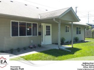 6805 York Pl, Brooklyn Center, MN 55429