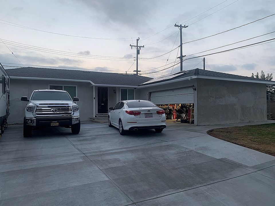 2nd image of 11505 Tana Ave