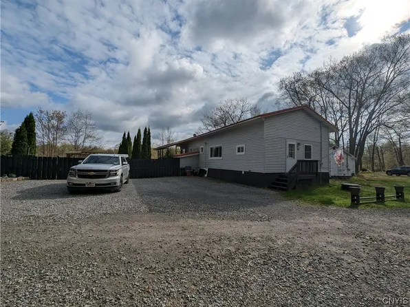 58 Whitewood Trac, Phoenix, NY 13135