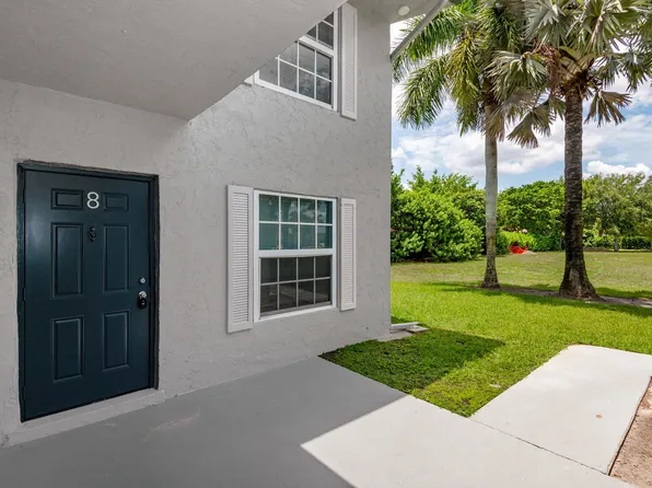 8830 W Sample Rd #8, Pompano Beach, FL 33065