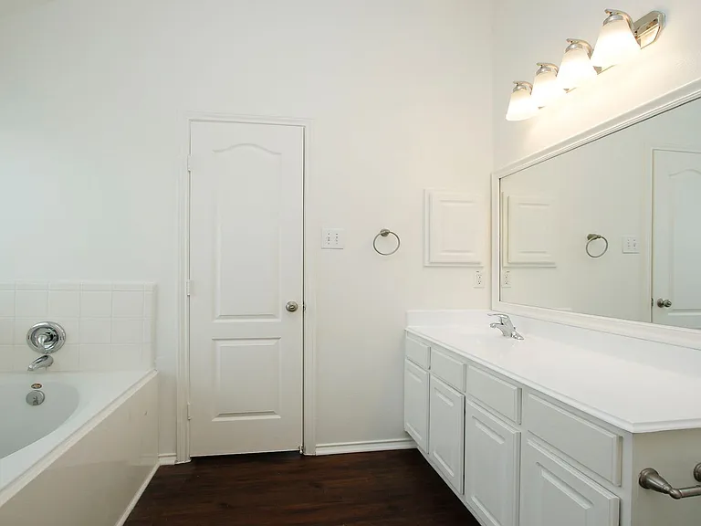 20102 Glacier Falls Dr — Photo 28