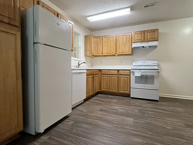 Quail Hill and Manchester Apartments of Fuquay-Varina — Photo 32