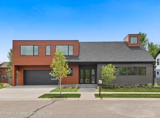 112 Valley Ct, Basalt, CO 81621