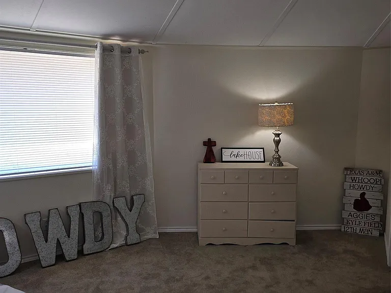 275 Sam Houston Loop — Photo 15