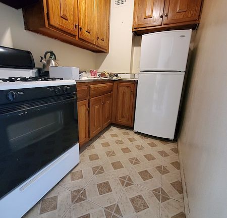 5th image of 110-48 72nd Ave #6H