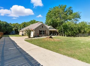 104 Candis Ct, Springtown, TX 76082