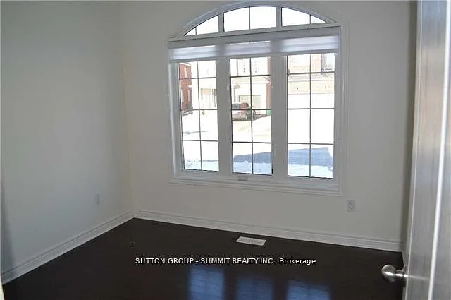 4 bed, $3,650 — Photo 4