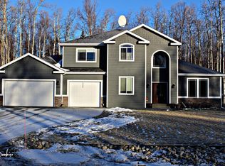 8462 E Wolf Creek Rd, Wasilla, AK 99654