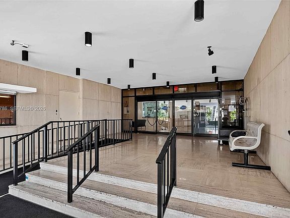 3rd image of 500 Three Islands Blvd APT 1001