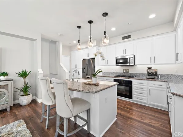 32 Playa Cir #F, Aliso Viejo, CA 92656