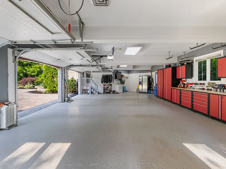 10088 Old Pine Crest Rd — Photo 34