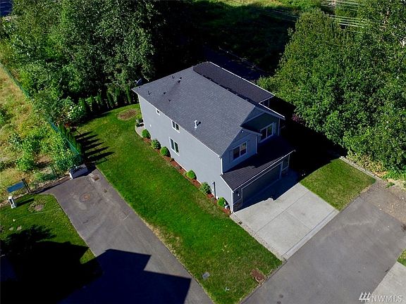 2nd image of 23905 134th Pl SE
