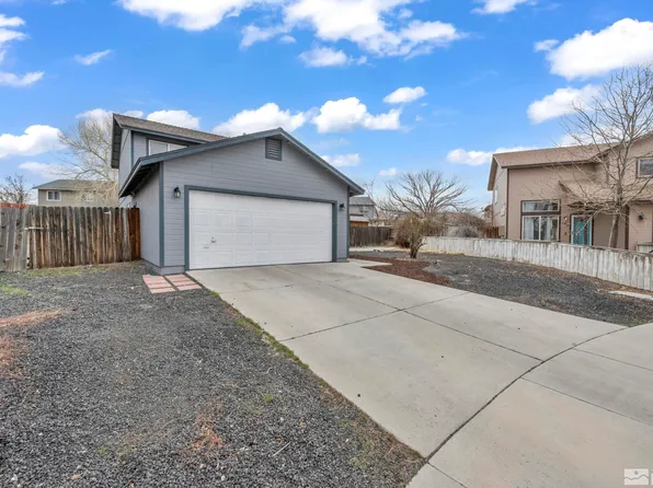 152 Desert Springs Ct, Fernley, NV 89408