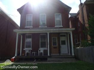 729 N 5th St, Quincy, IL 62301