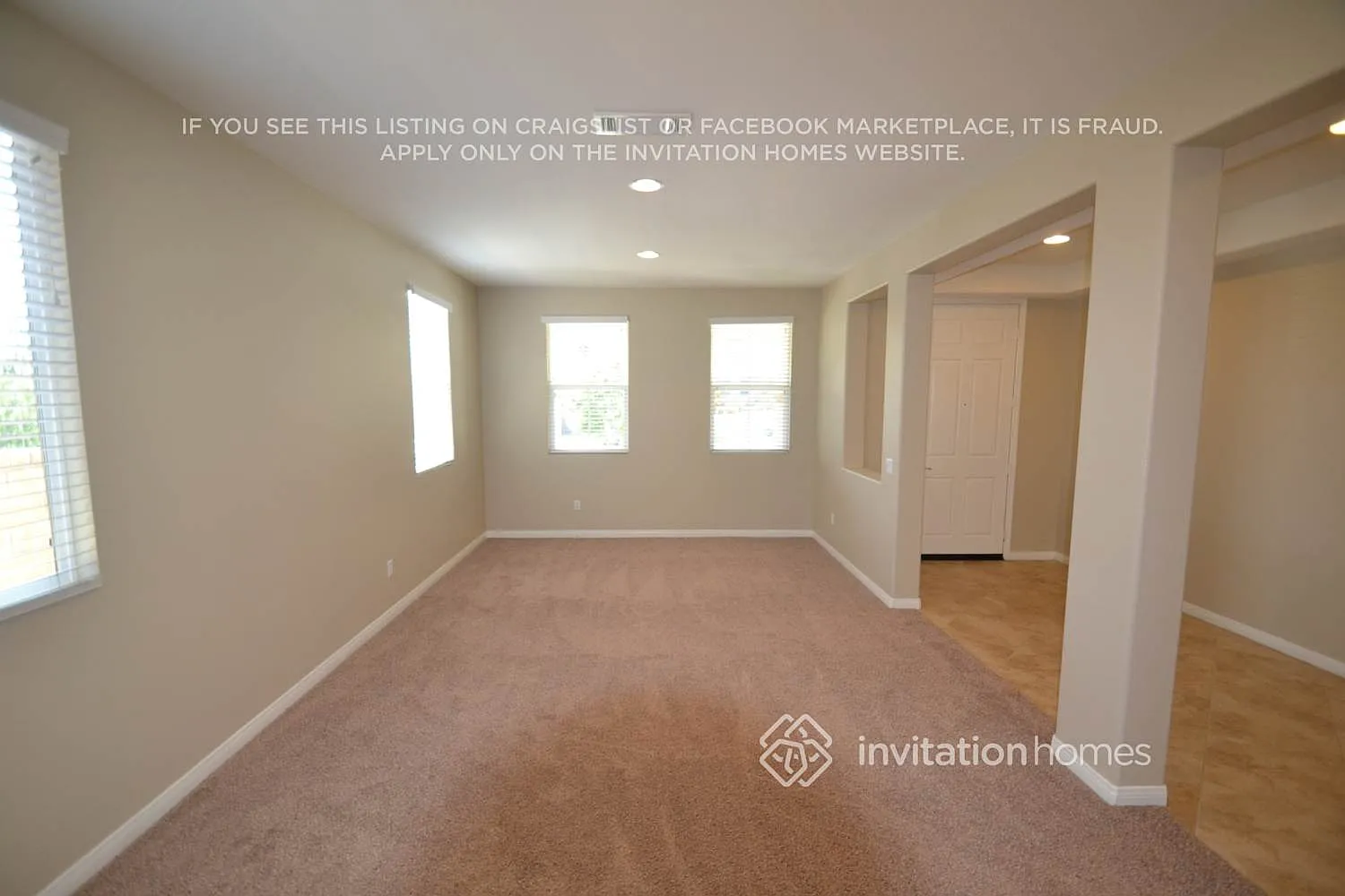 28016 Linda Ln Saugus, CA 91350 — Photo 2