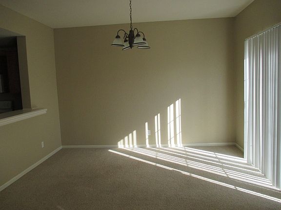 4th image of 1717 Lydia Ln