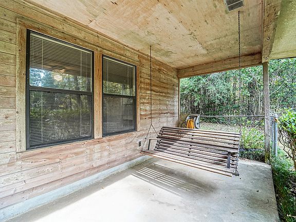 3rd image of 512 County Road 2550