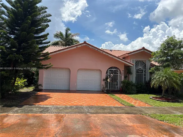 5450 SW 143rd Ct, Miami, FL 33175