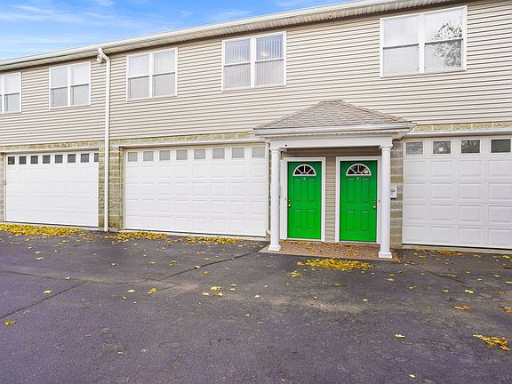 2nd image of 13 South St #2R
