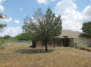 408 Pioneer Ct, Waxahachie, TX 75167