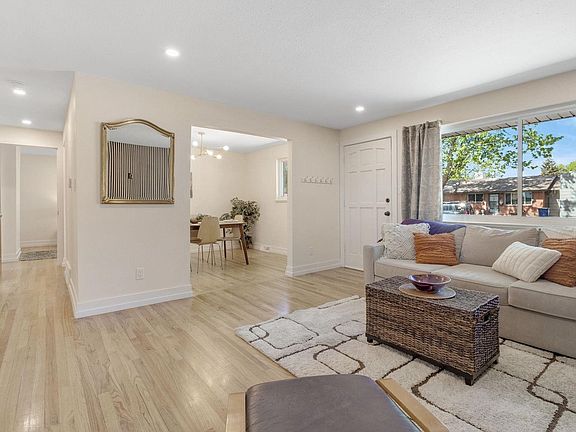 2nd image of 6518 Xavier St