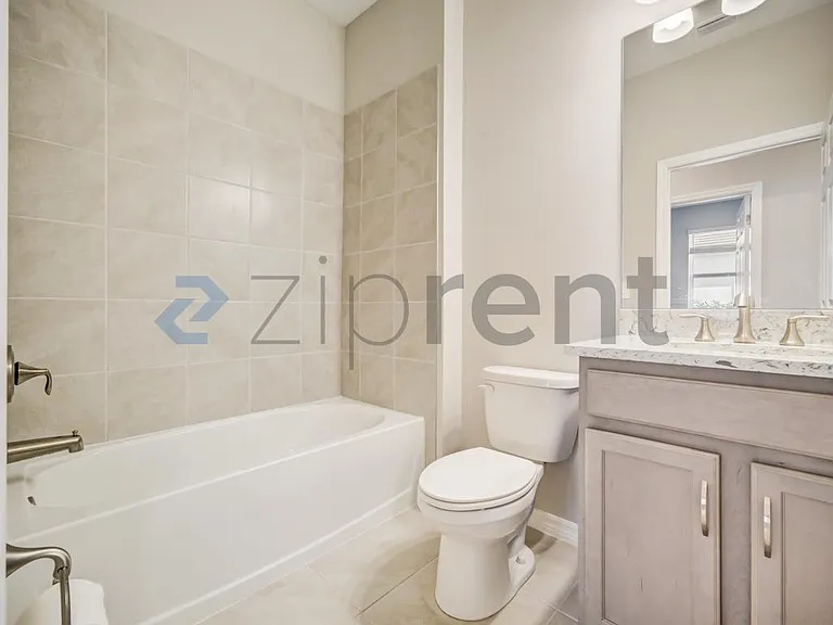 1126 S Town And River Dr — Photo 9