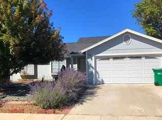 543 Rawe Peak Dr, Dayton, NV