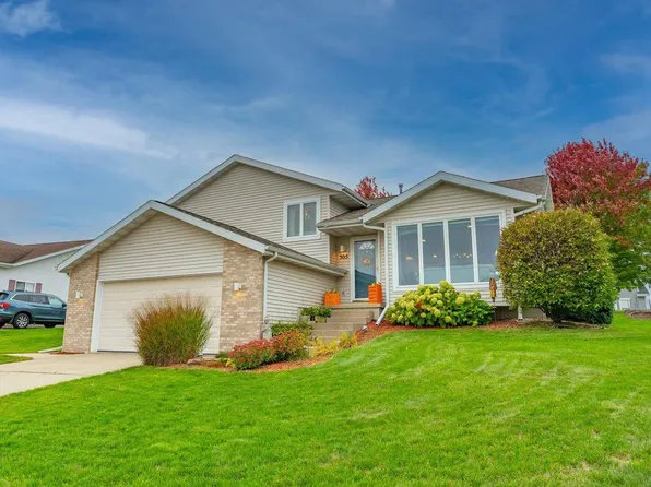 505 Oakwood Drive, Oregon, WI 53575