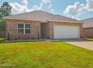 746 Waters View Dr, Biloxi, MS 39532
