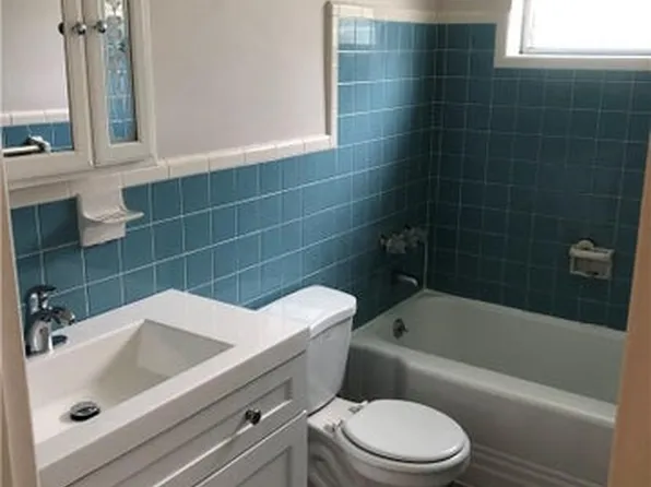 6900 NW 14th Ct, Fort Lauderdale, FL 33313
