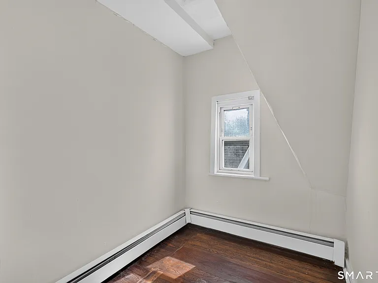 40-44 Vine St #3 — Photo 10
