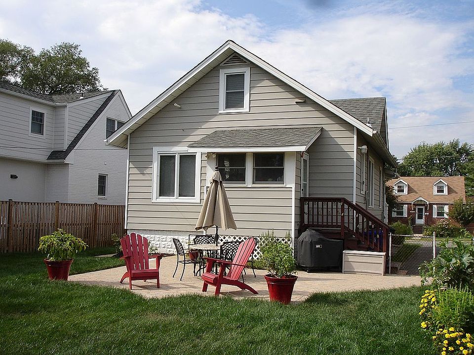 2nd image of 3712 7th St S