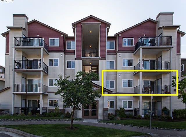Reside in this clean, safe, family friendly and walkable neighborhood. It has well maintained common areas and landscaping. (for reference, the garage space is on the opposite side of the building)