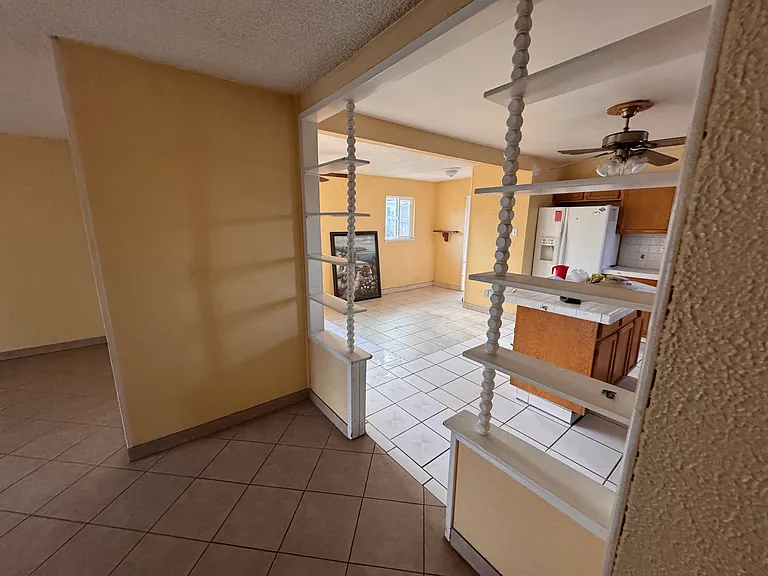 4417 W Bonanza Rd — Photo 9