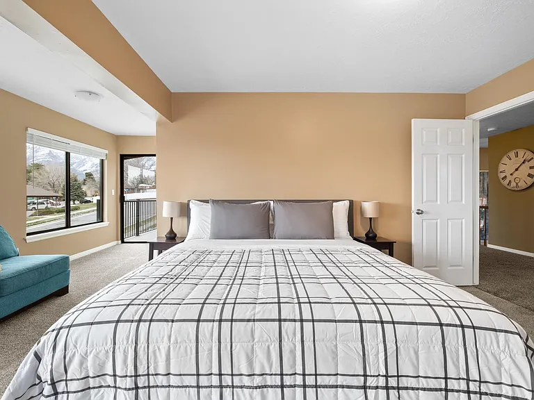 E Tompkins Dr — Photo 17