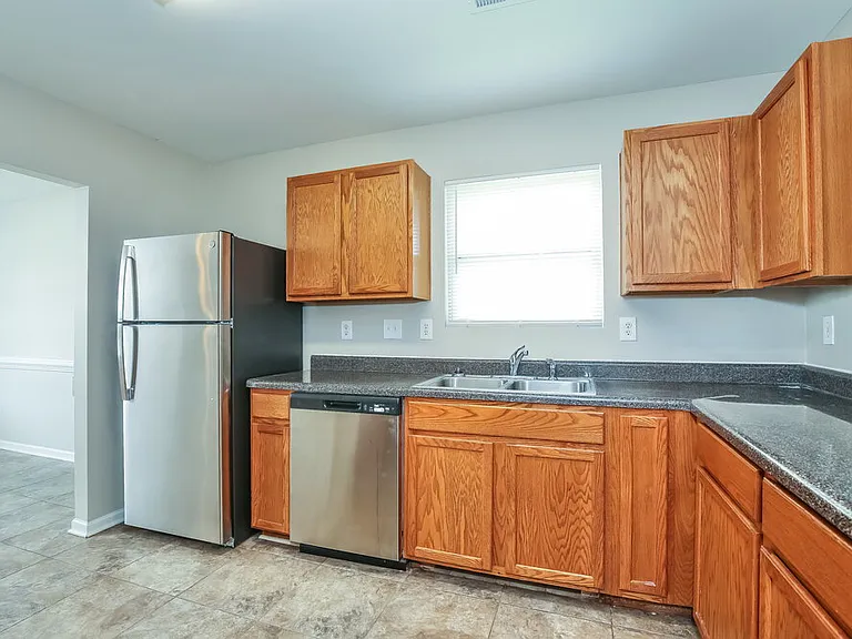 3704 Sweet Birch Dr — Photo 10