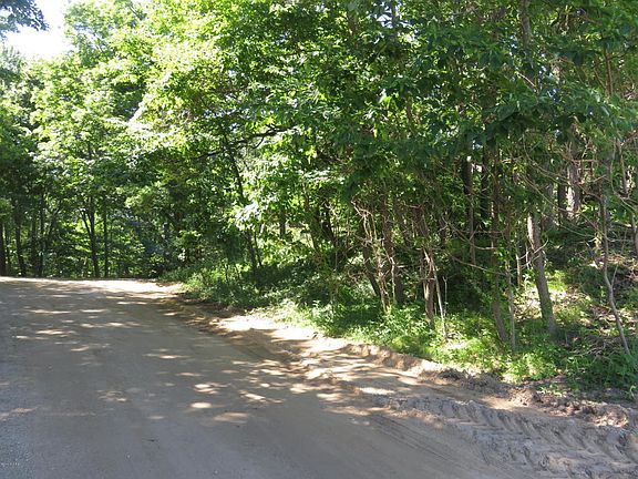5th image of 5421 Wildwood Dr
